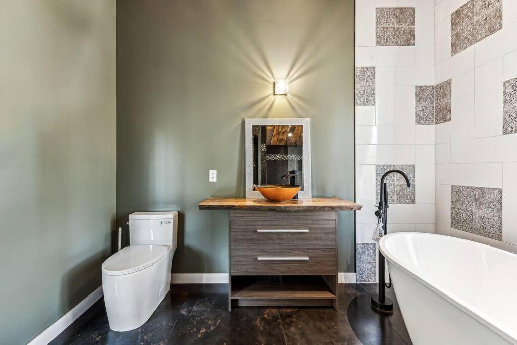 Cozy, Luminous And Charming Retreat Harrington