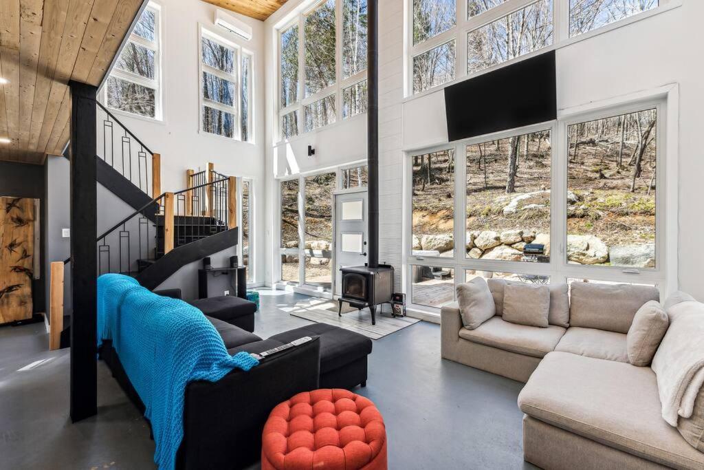 Chalet Cozy, Luminous And Charming Retreat Harrington