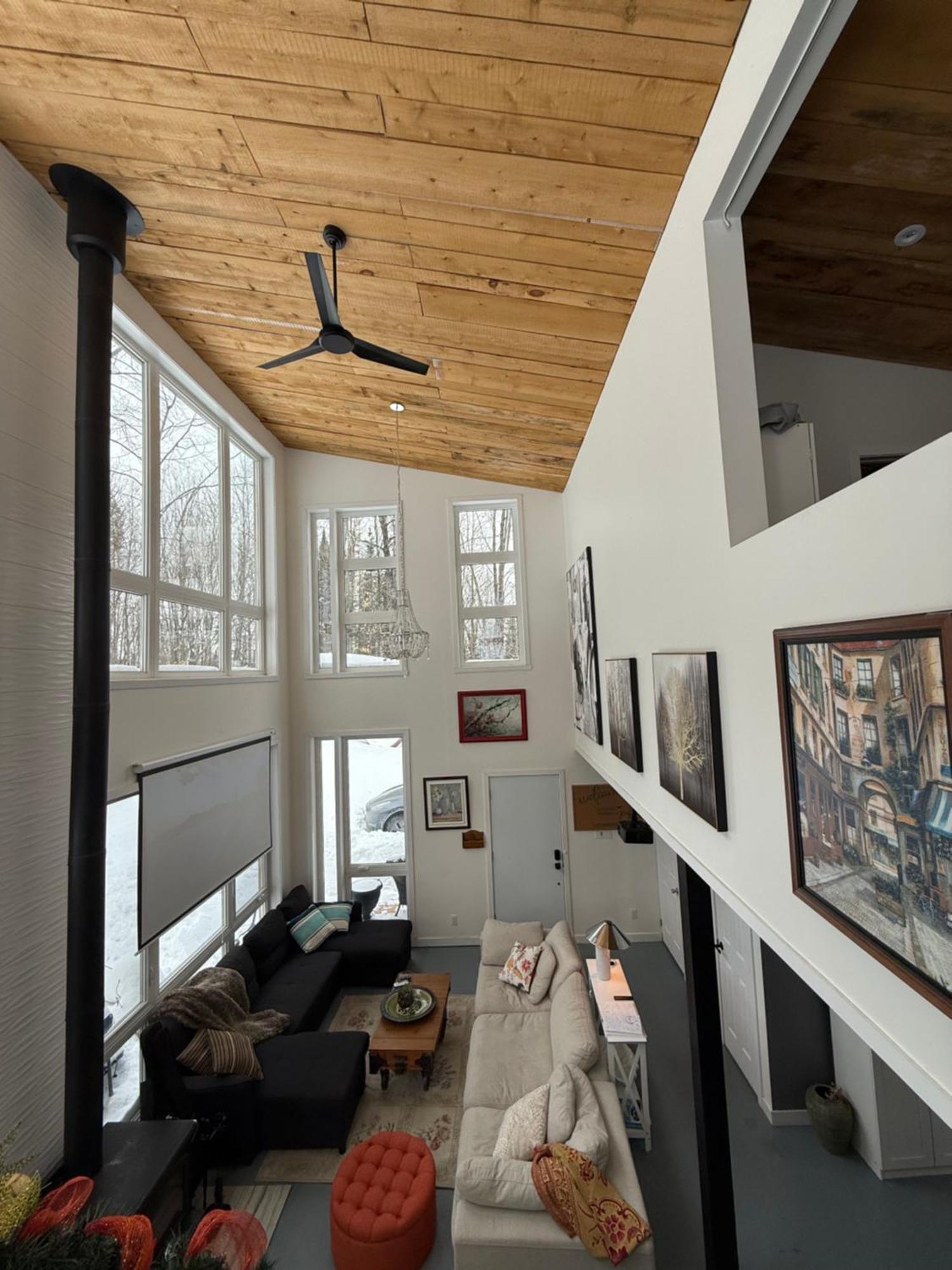 Chalet Cozy, Luminous And Charming Retreat